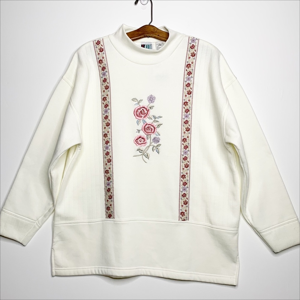 Bold Spirit Women's Floral Embroidered Sweatshirt